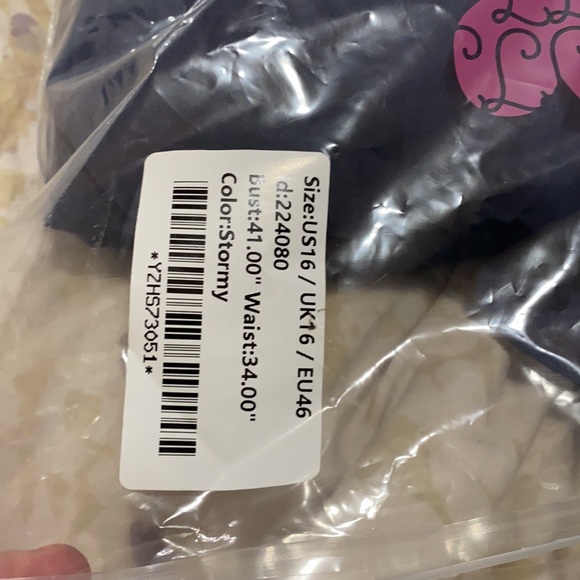 Bridesmaids dress - Picture 3 of 6